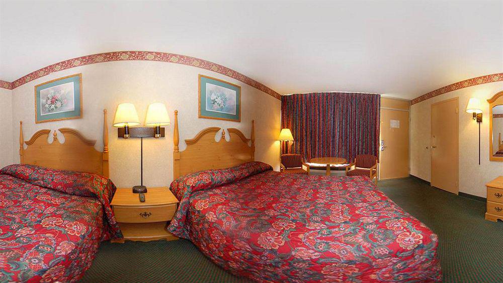 Red Roof Inn & Suites Cave City Dış mekan fotoğraf