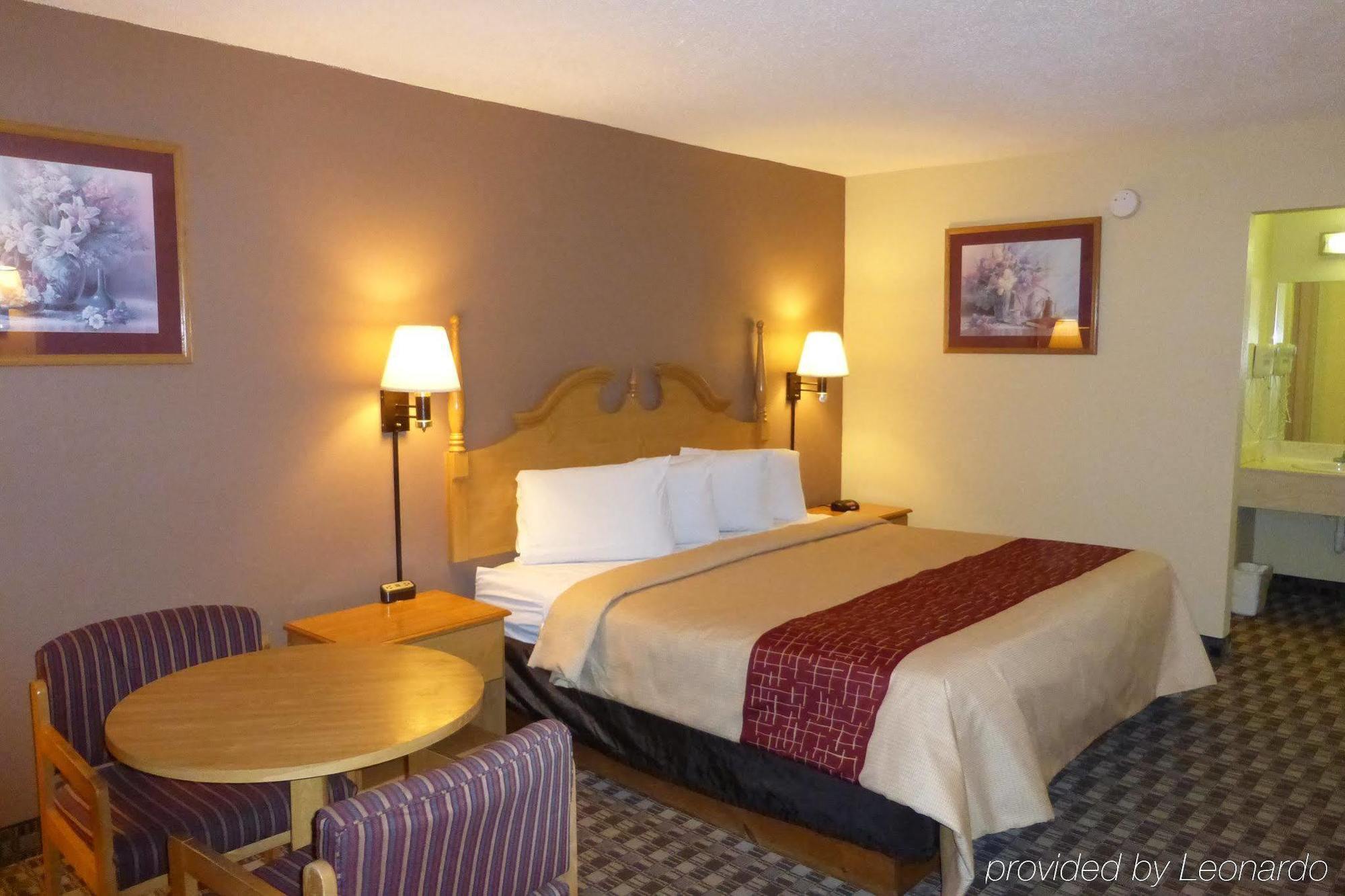Red Roof Inn & Suites Cave City Dış mekan fotoğraf