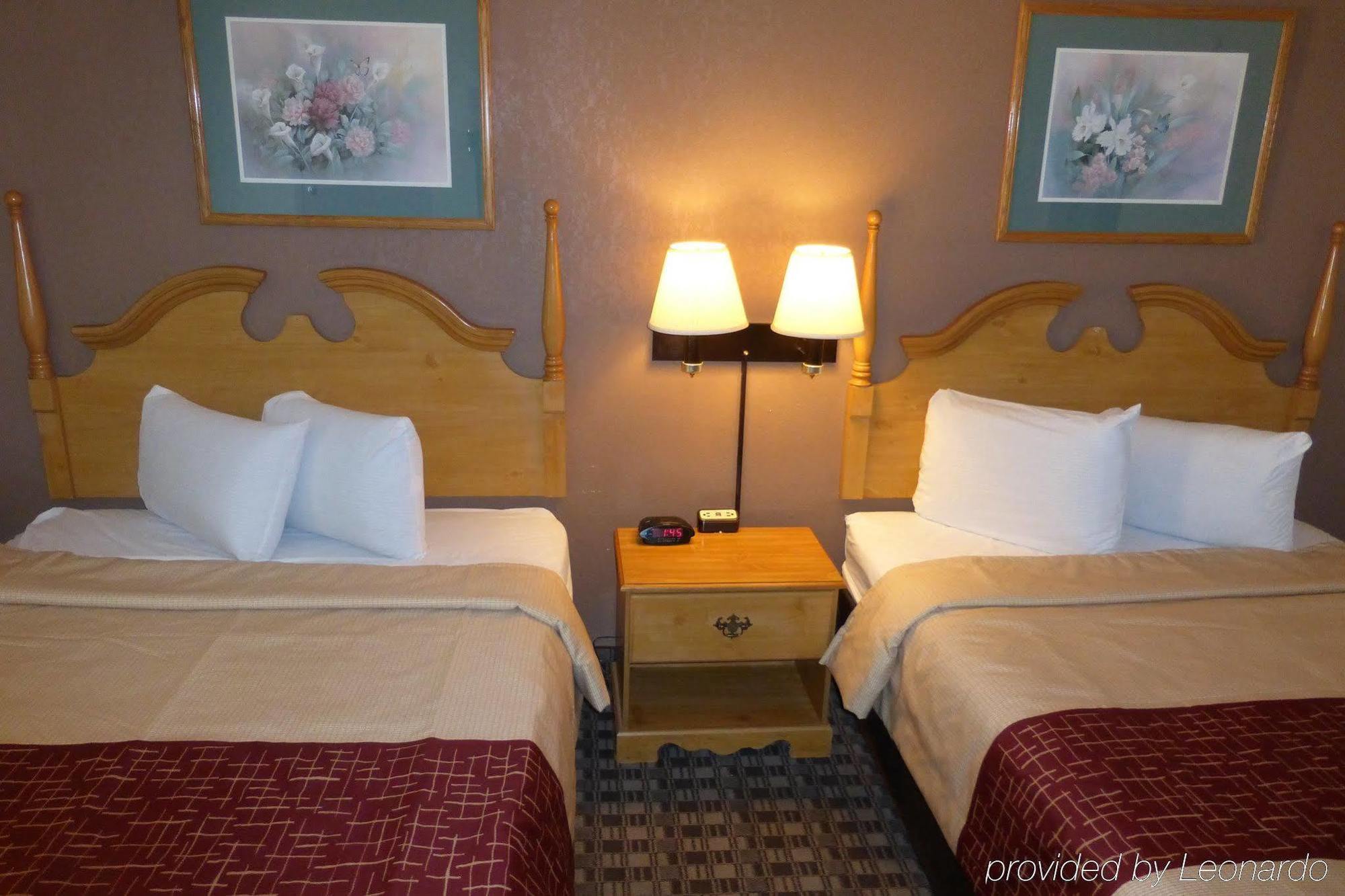 Red Roof Inn & Suites Cave City Dış mekan fotoğraf