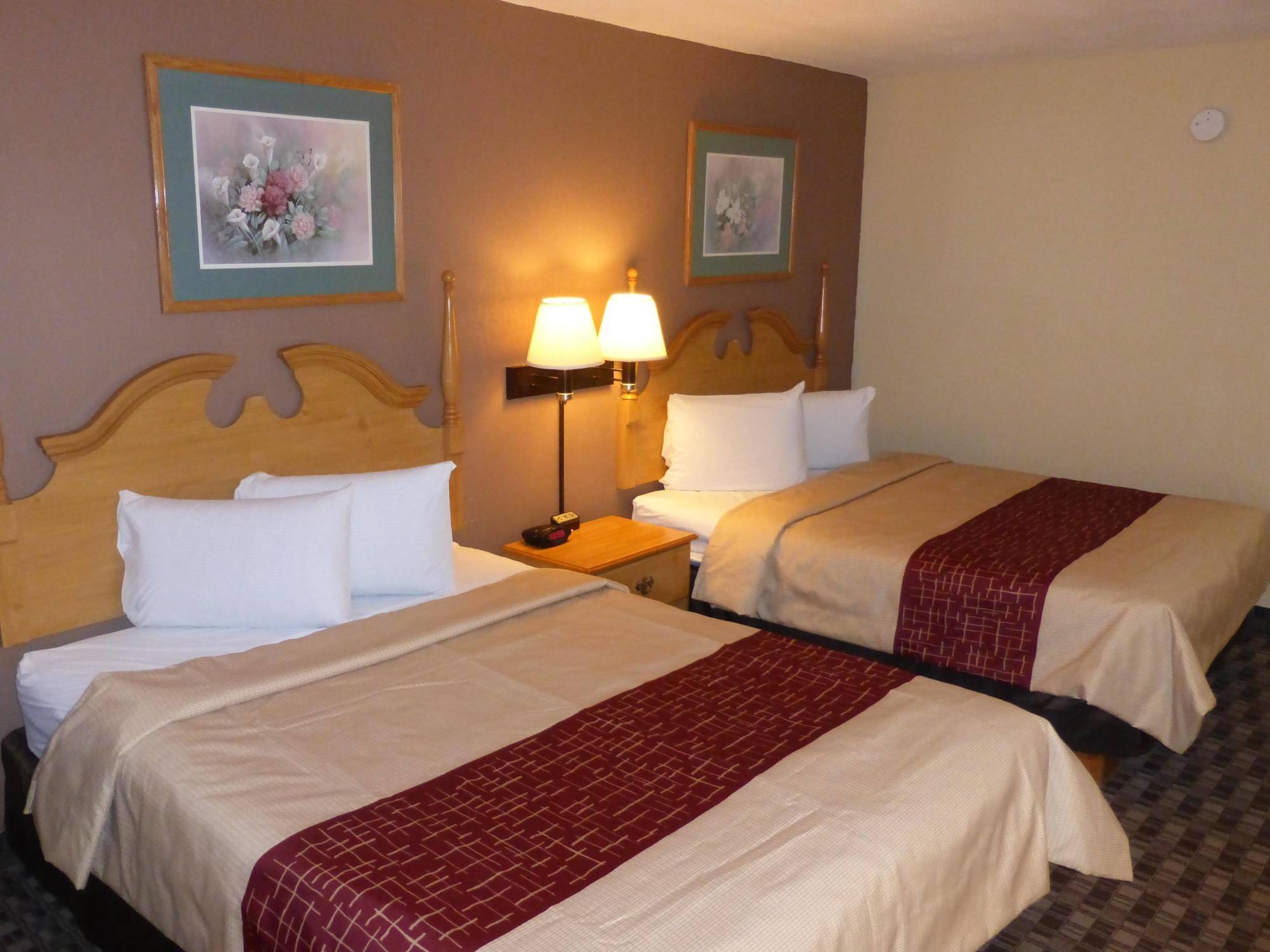 Red Roof Inn & Suites Cave City Dış mekan fotoğraf